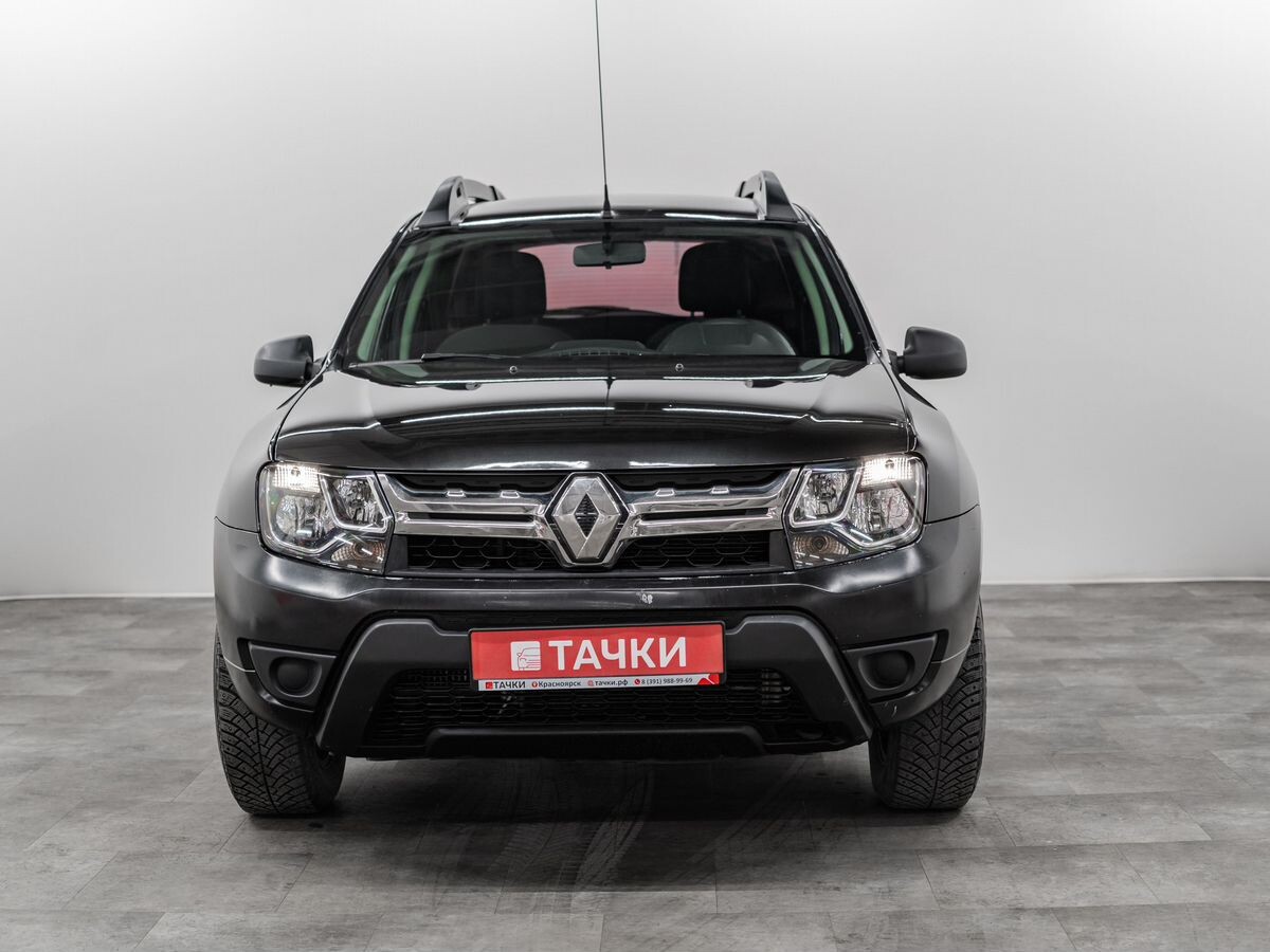 Renault Duster 2017 - фото автомобиля