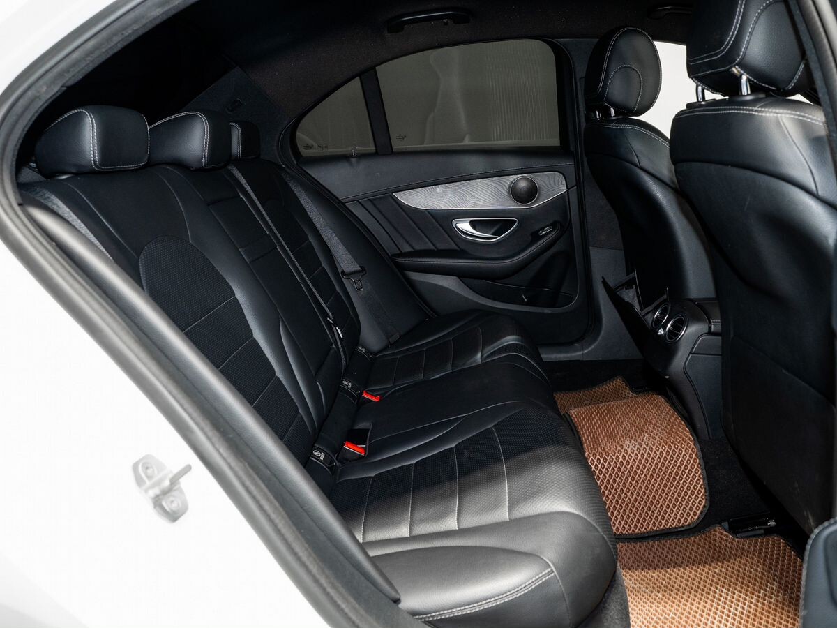 Mercedes-Benz C-Class 2014 - фото автомобиля