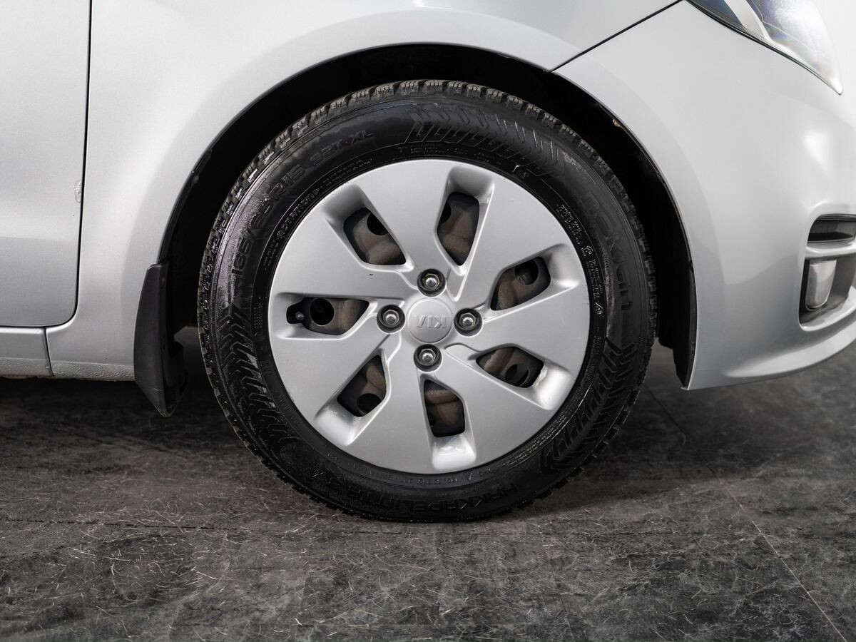 Kia Rio 2016 - фото автомобиля