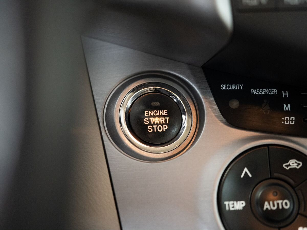 Toyota RAV4 2008 - фото автомобиля