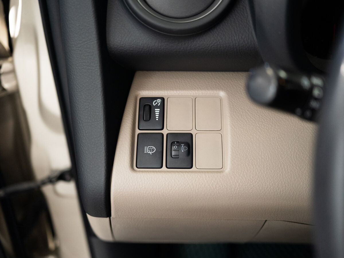 Toyota RAV4 2008 - фото автомобиля