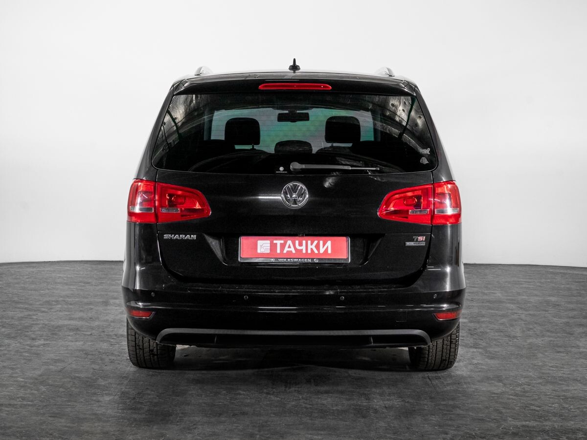 Volkswagen Sharan 2012 - фото автомобиля