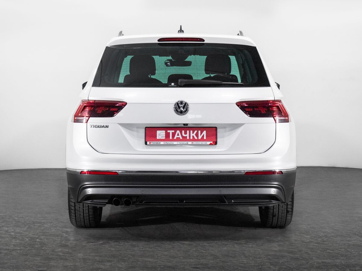 Volkswagen Tiguan 2018 - фото автомобиля