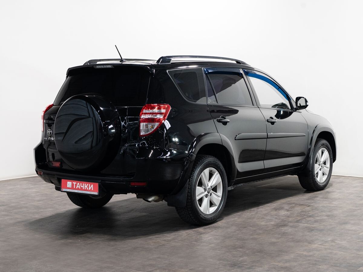Toyota RAV4 2010 - фото автомобиля