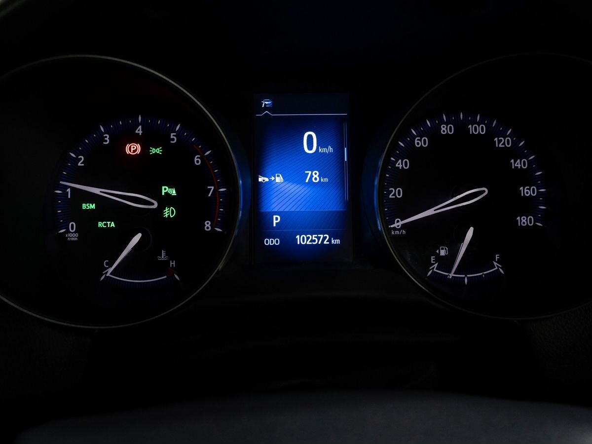 Toyota C-HR 2019 - фото автомобиля