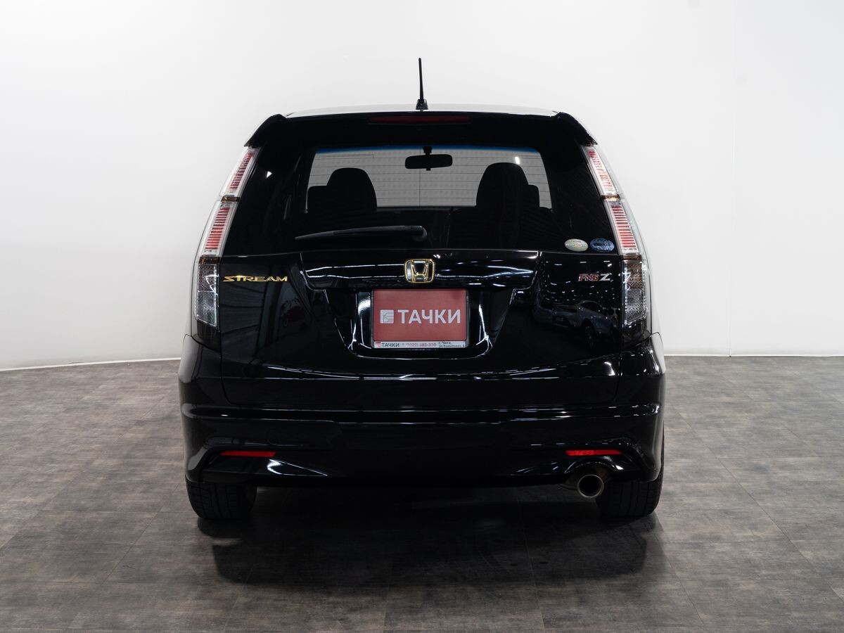 Honda Stream 2009 - фото автомобиля