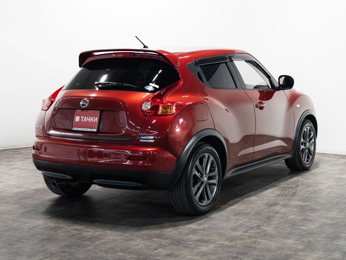Nissan Juke 2012 - фото автомобиля