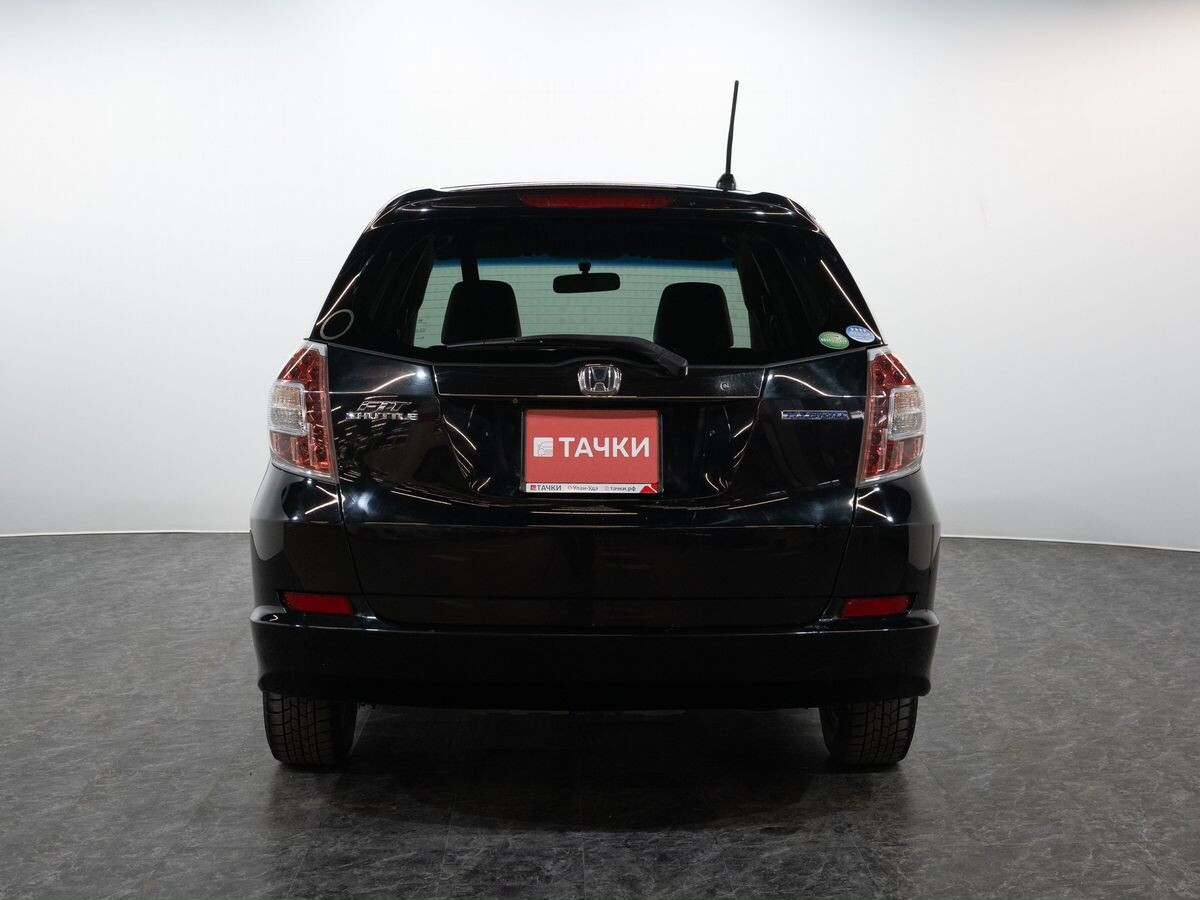 Honda Fit Shuttle 2014 - фото автомобиля