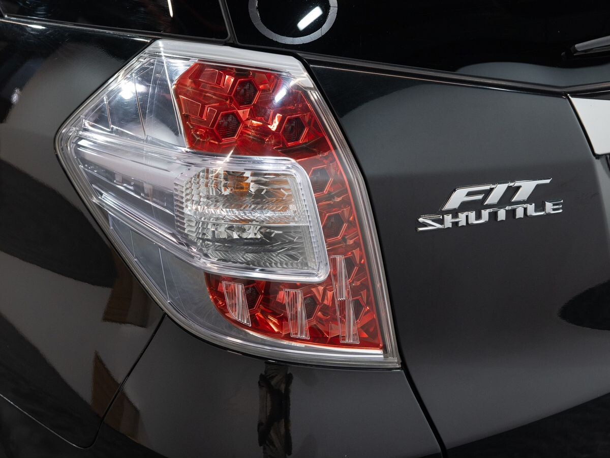Honda Fit Shuttle 2014 - фото автомобиля