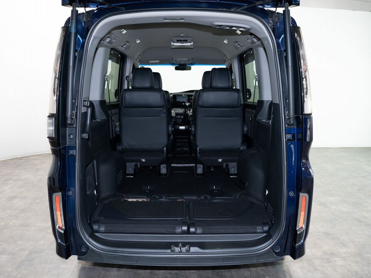 Honda Stepwgn 2019 - фото автомобиля