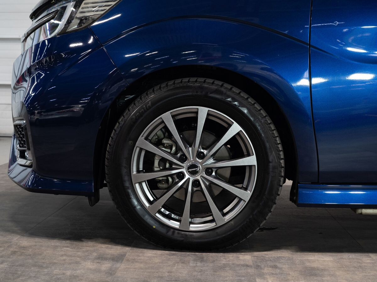 Honda Stepwgn 2019 - фото автомобиля