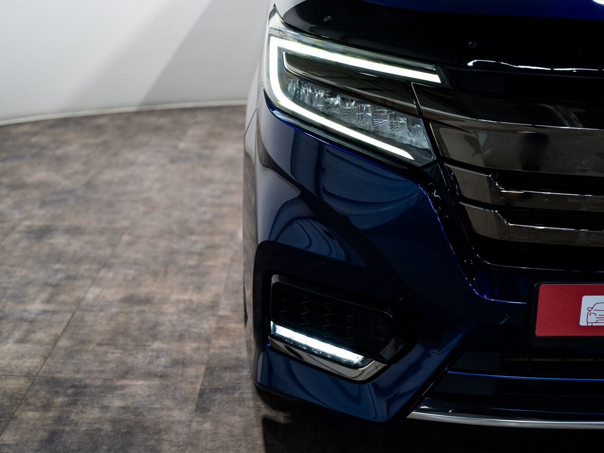Honda Stepwgn 2019 - фото автомобиля