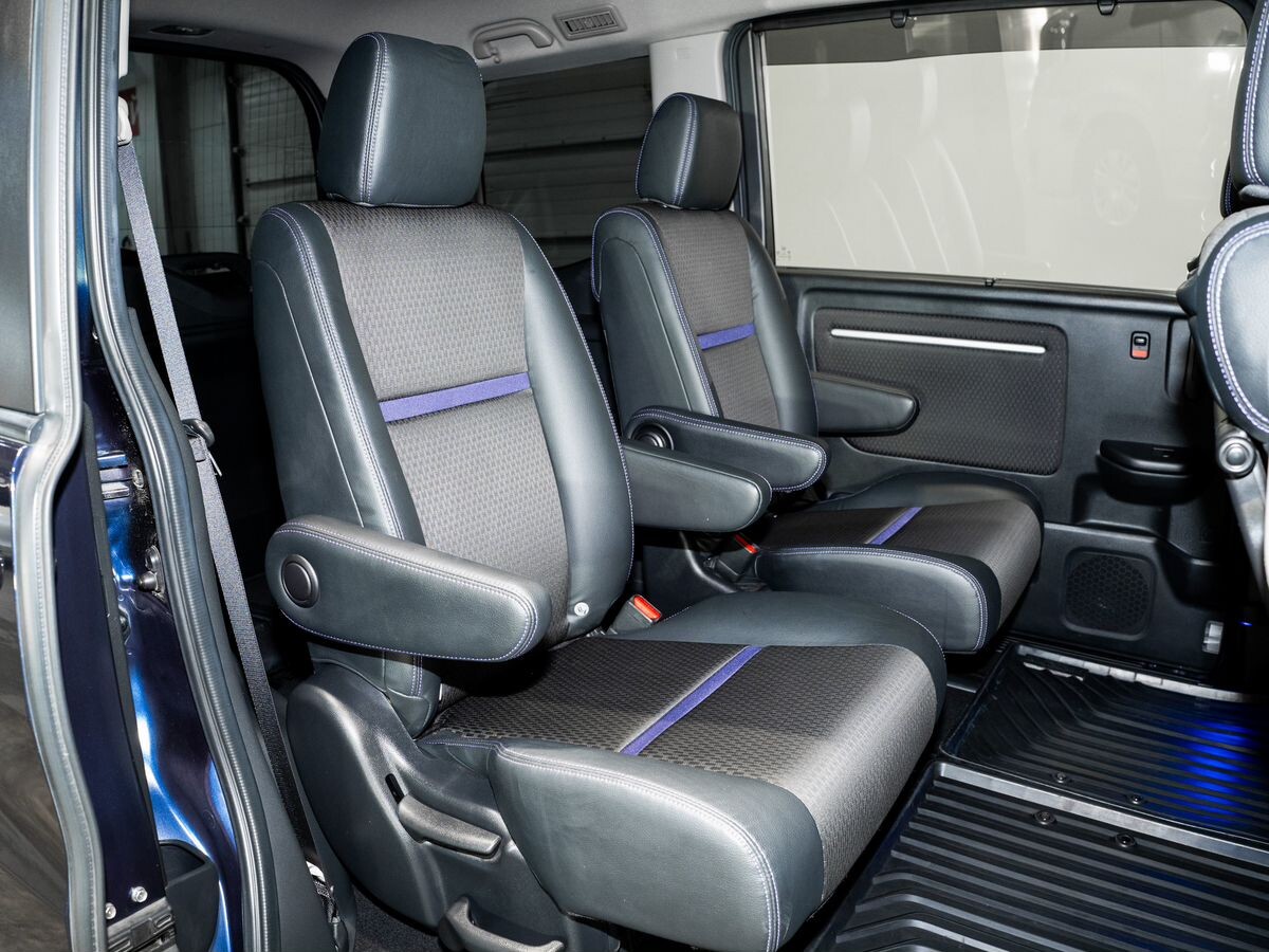Honda Stepwgn 2019 - фото автомобиля