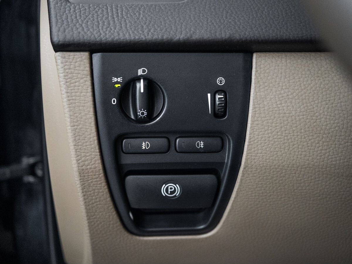 Volvo XC90 2007 - фото автомобиля