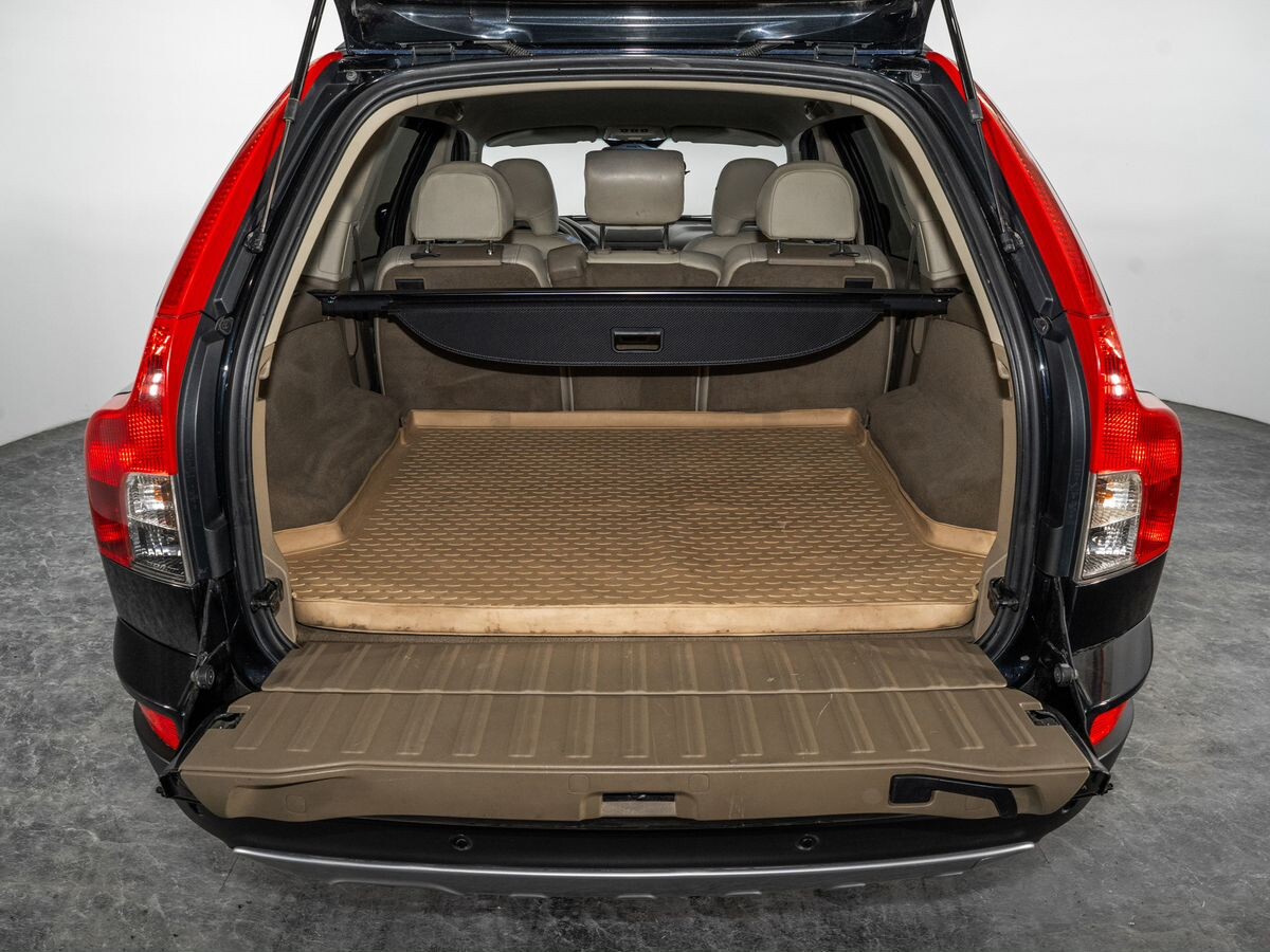 Volvo XC90 2007 - фото автомобиля