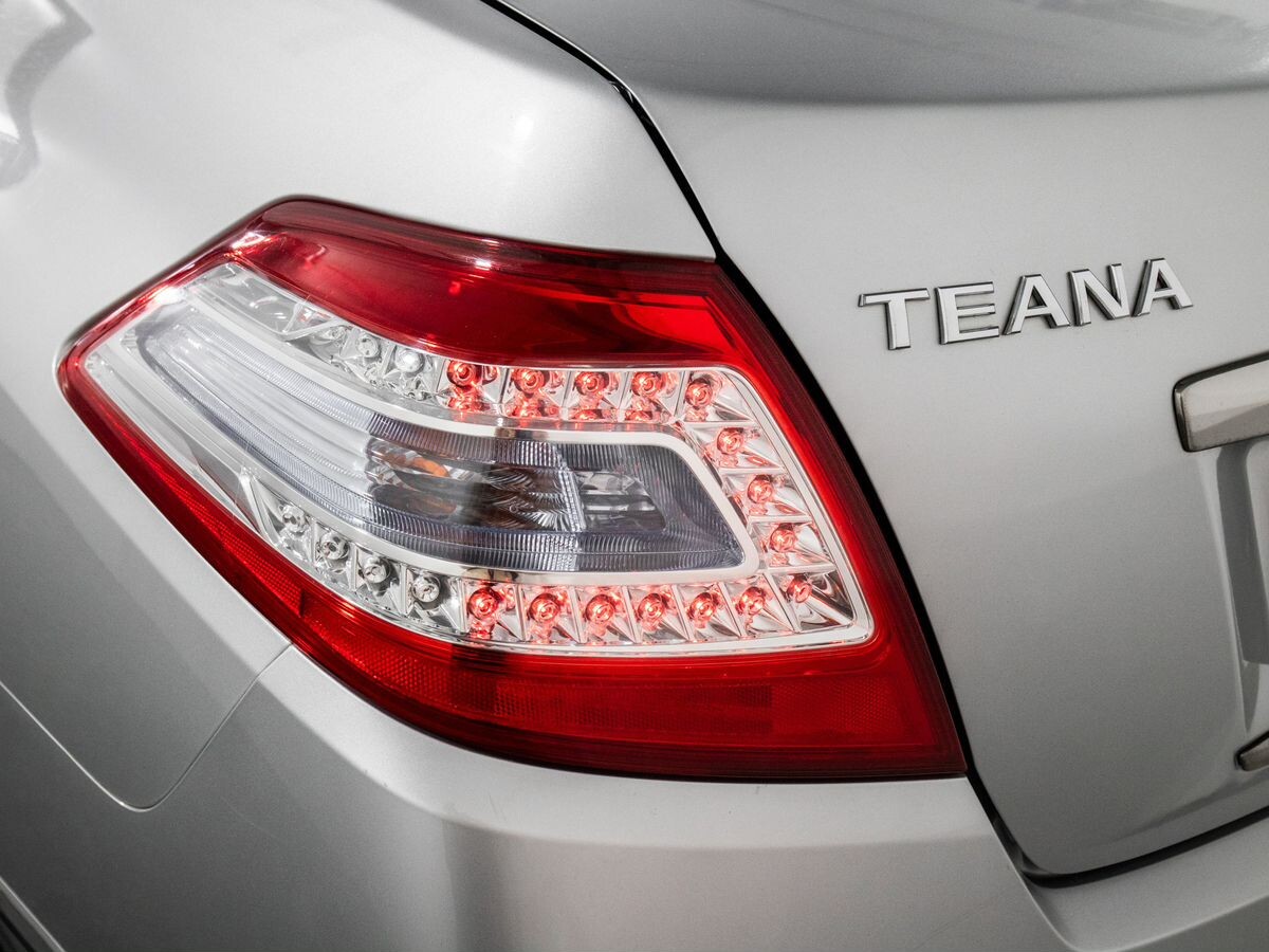 Nissan Teana 2011 - фото автомобиля