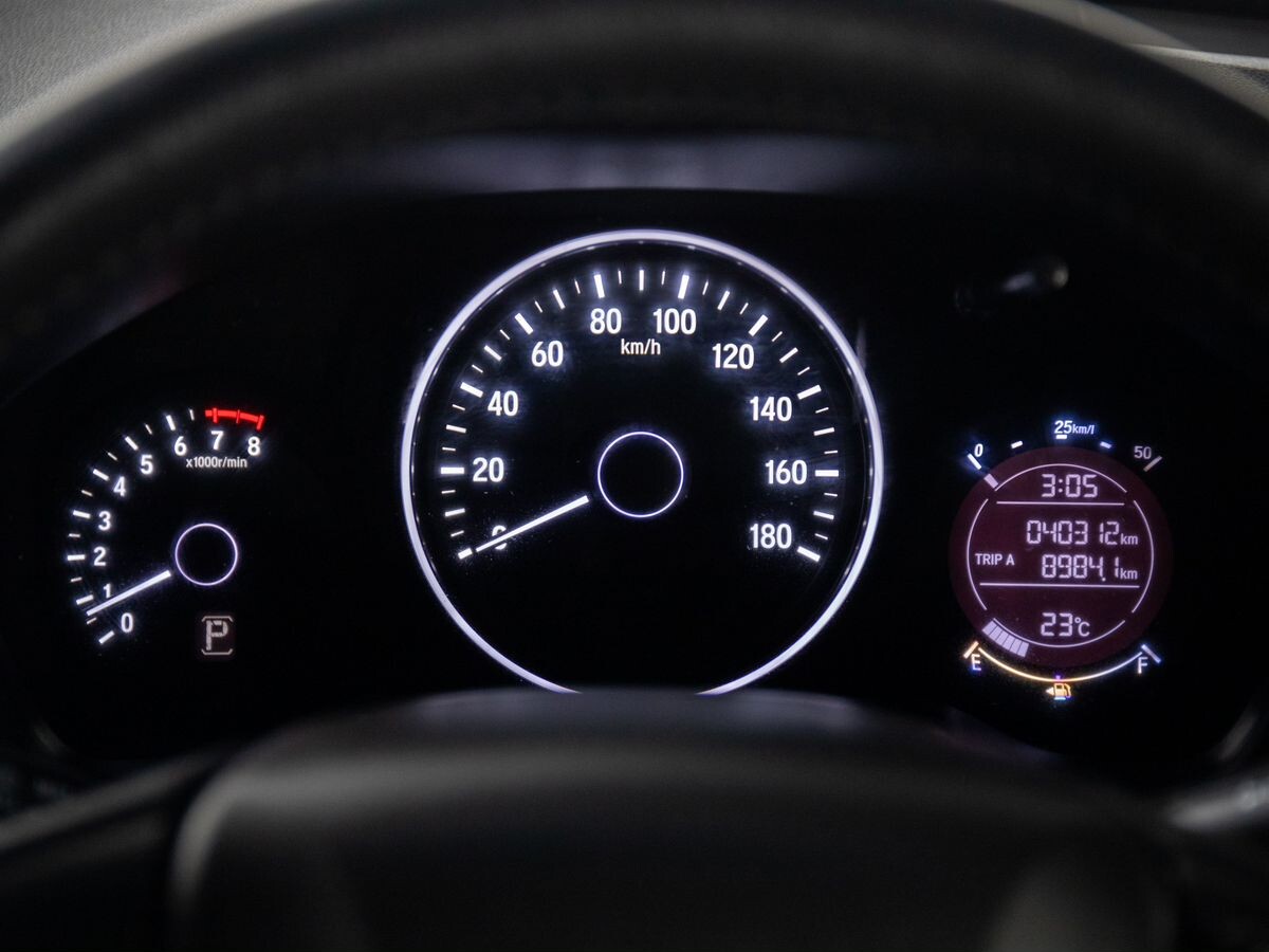 Honda Vezel 2014 - фото автомобиля