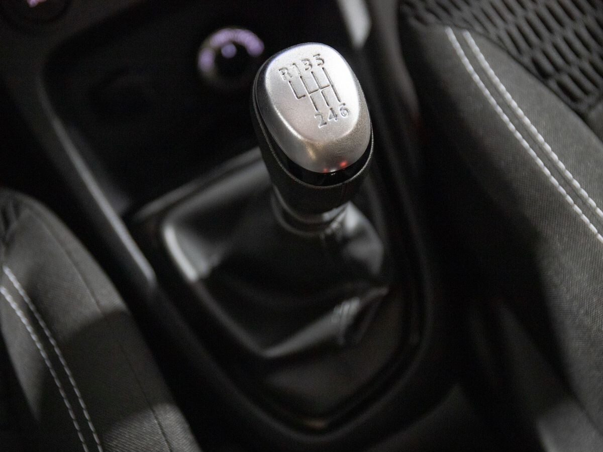 Renault Kaptur 2020 - фото автомобиля