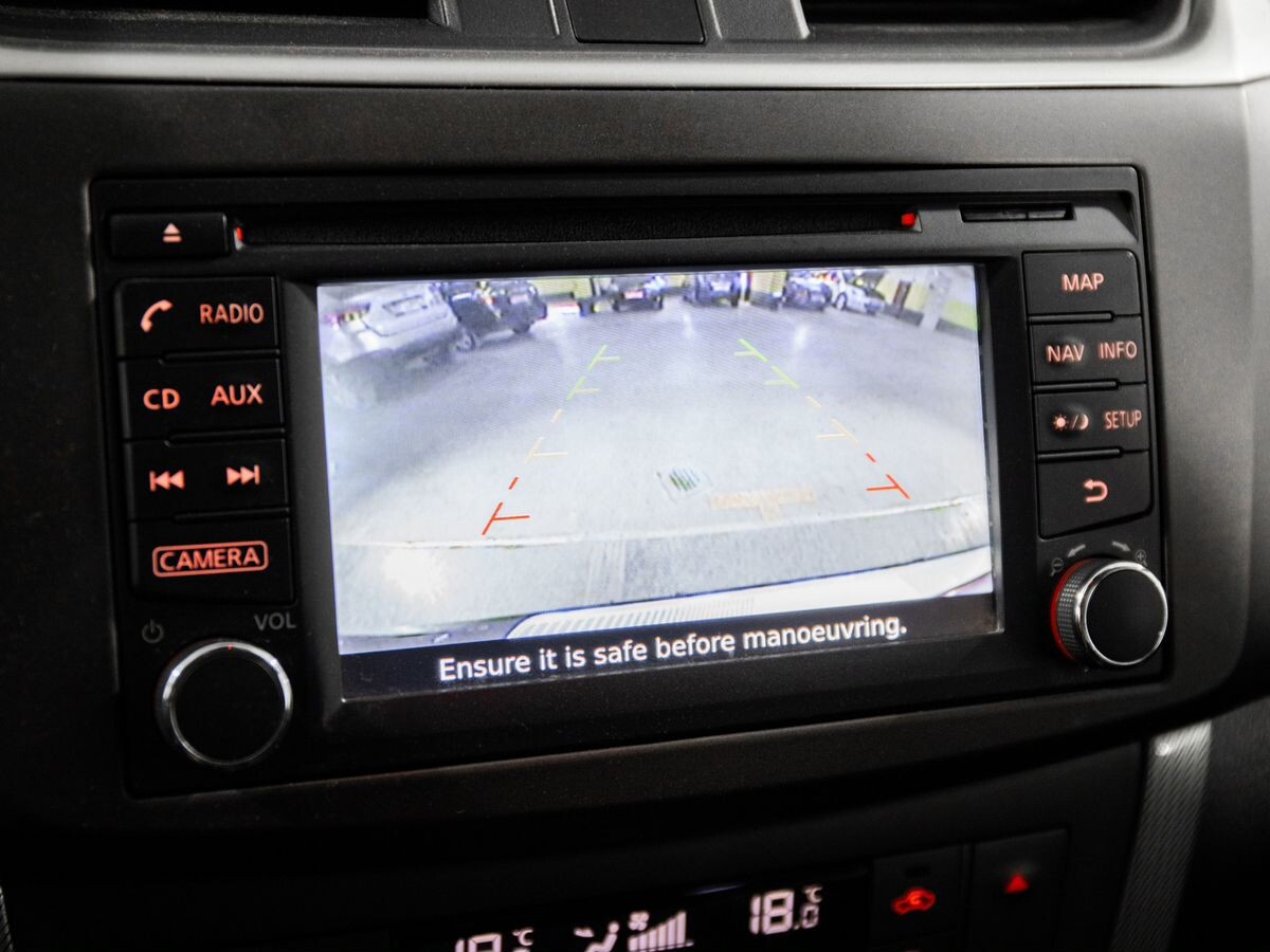 Nissan Sentra 2014 - фото автомобиля