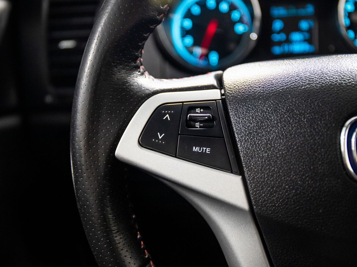 Changan CS35 2019 - фото автомобиля