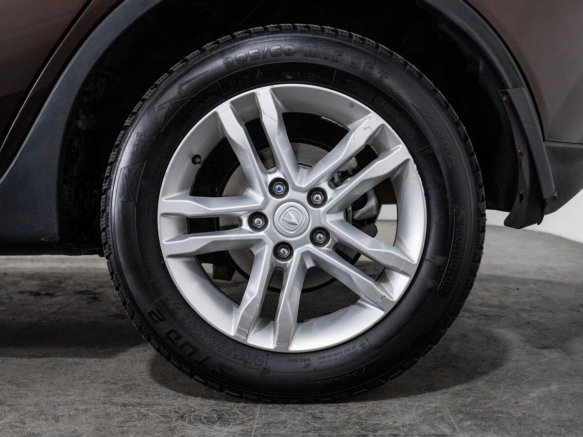 Changan CS35 2019 - фото автомобиля