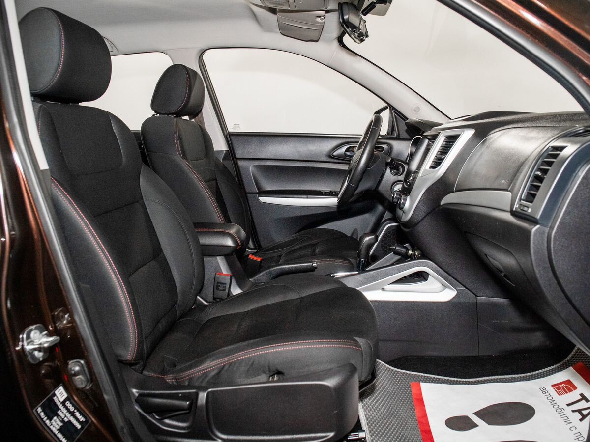 Changan CS35 2019 - фото автомобиля