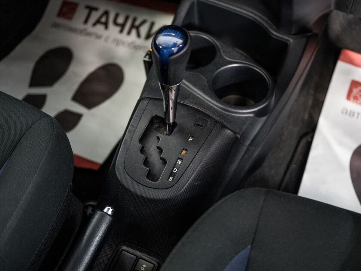 Toyota Aqua 2019 - фото автомобиля