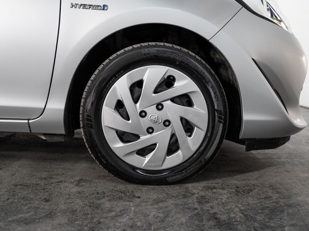 Toyota Aqua 2019 - фото автомобиля