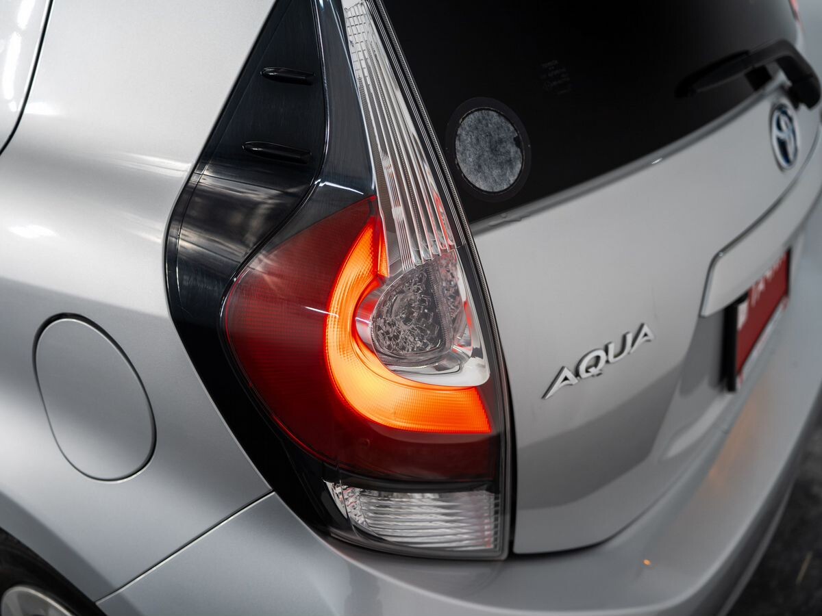 Toyota Aqua 2019 - фото автомобиля