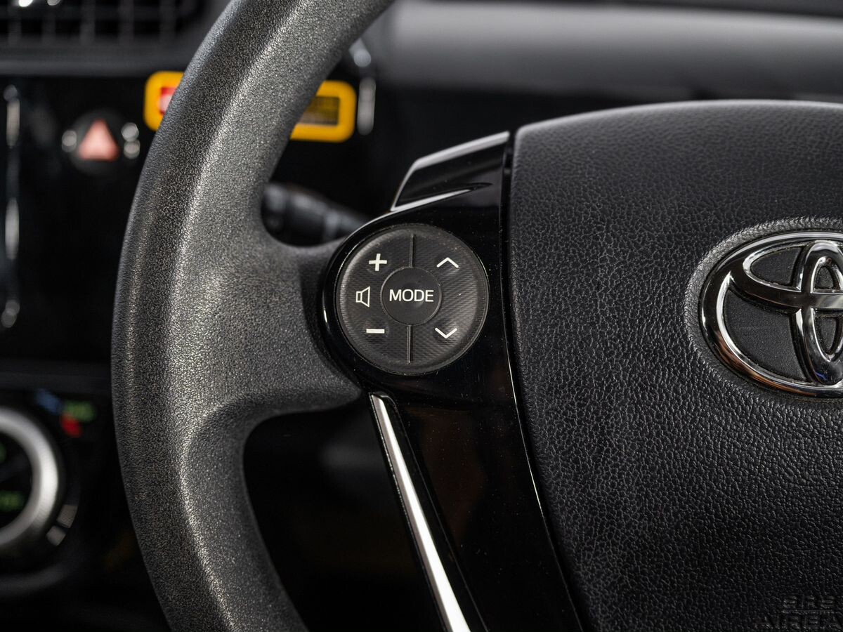 Toyota Aqua 2019 - фото автомобиля