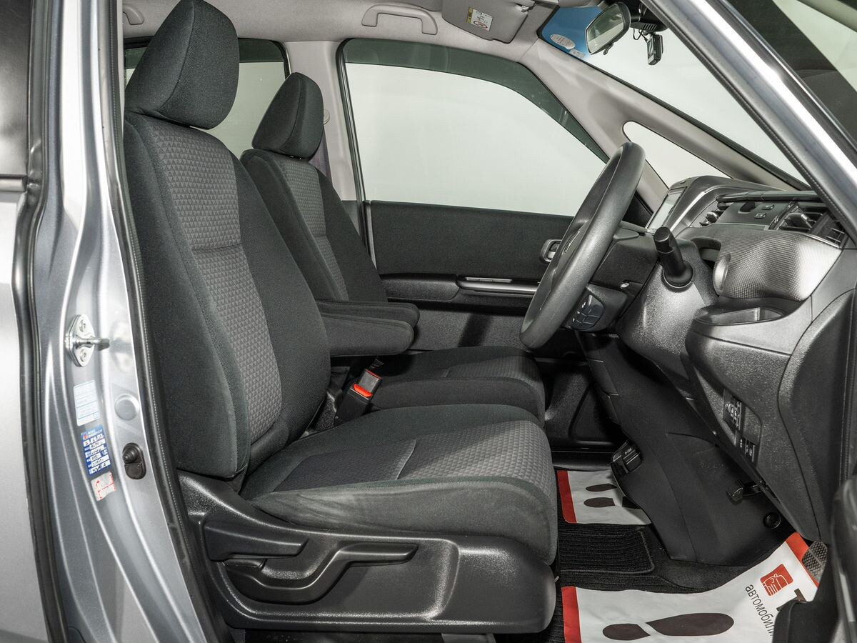 Honda Freed+ 2018 - фото автомобиля