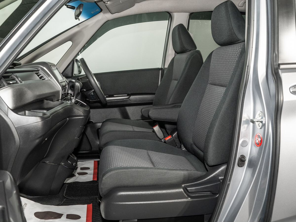 Honda Freed+ 2018 - фото автомобиля