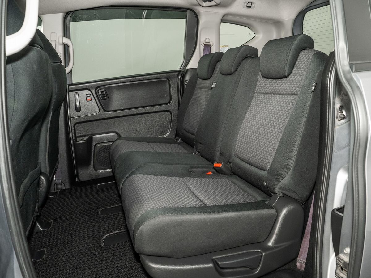 Honda Freed+ 2018 - фото автомобиля