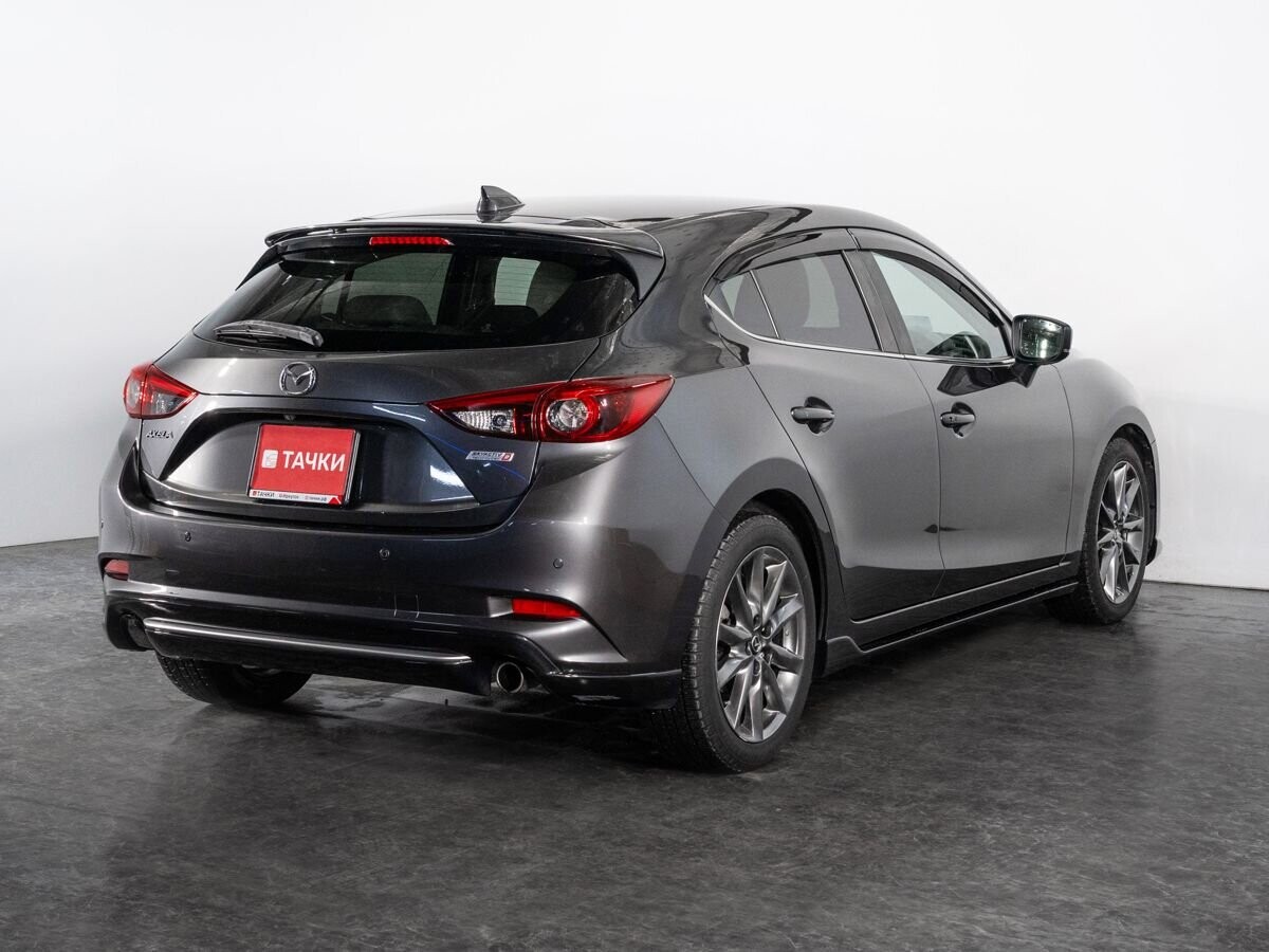 Mazda Axela 2017 - фото автомобиля