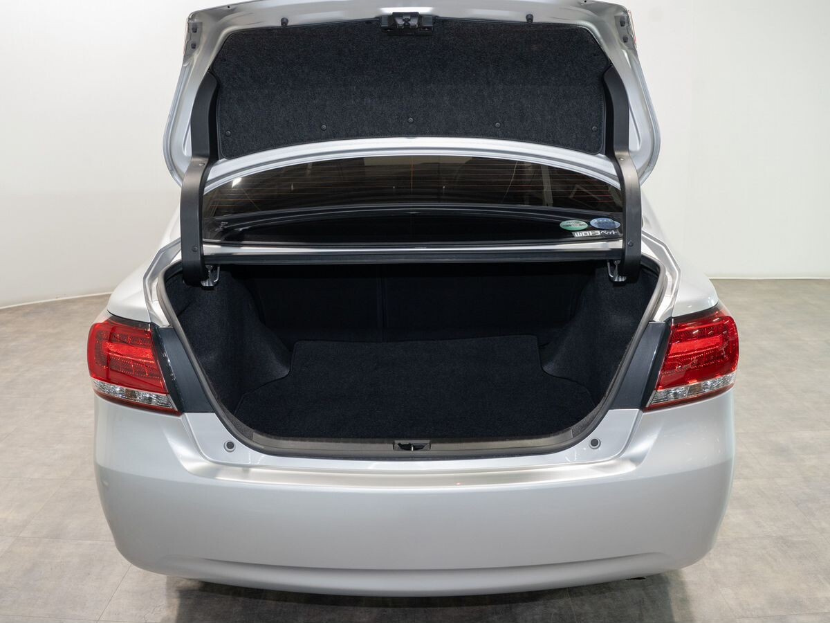 Toyota Premio 2016 - фото автомобиля