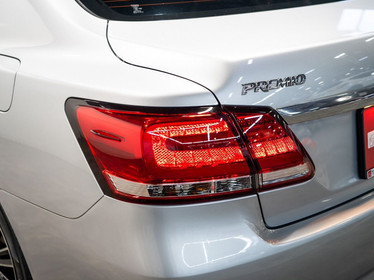 Toyota Premio 2016 - фото автомобиля