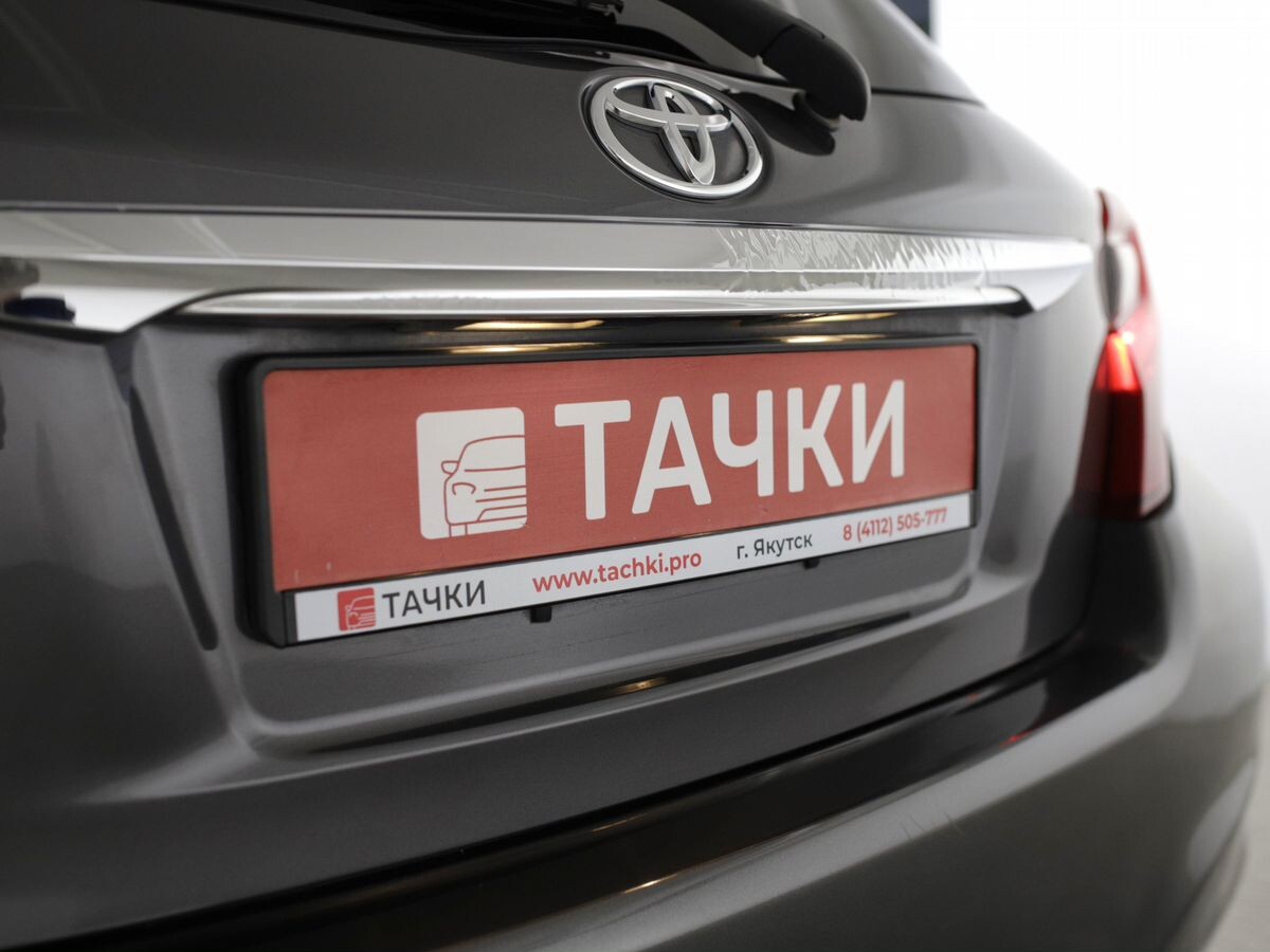 Toyota Vitz 2014 - фото автомобиля