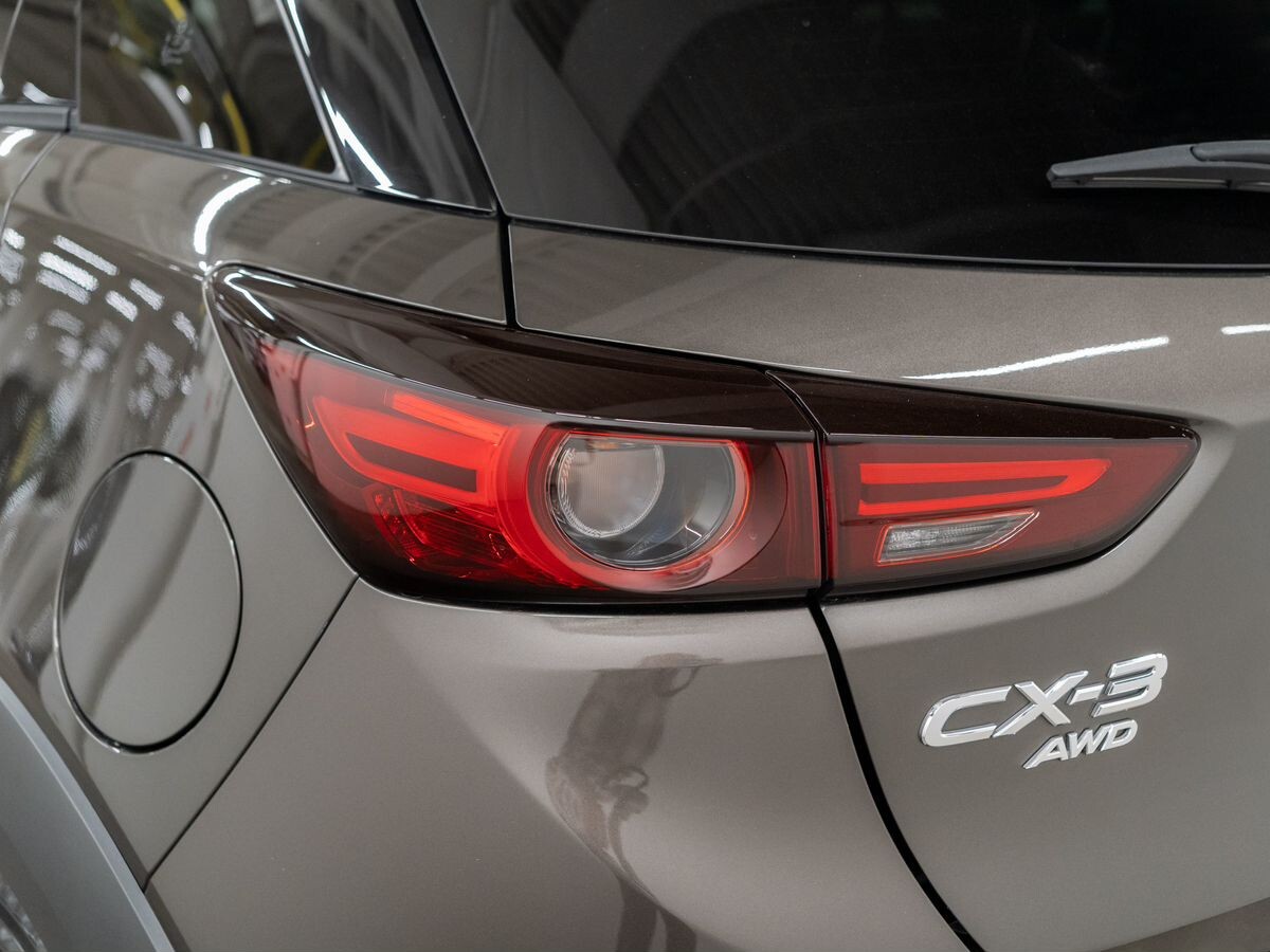 Mazda CX-3 2018 - фото автомобиля