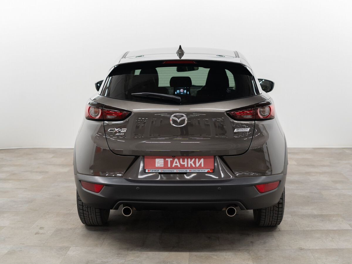 Mazda CX-3 2018 - фото автомобиля