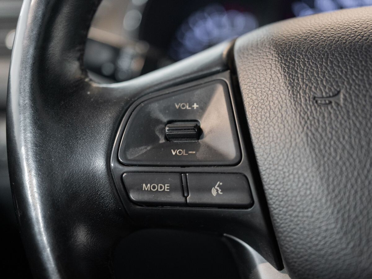 Kia Rio 2013 - фото автомобиля