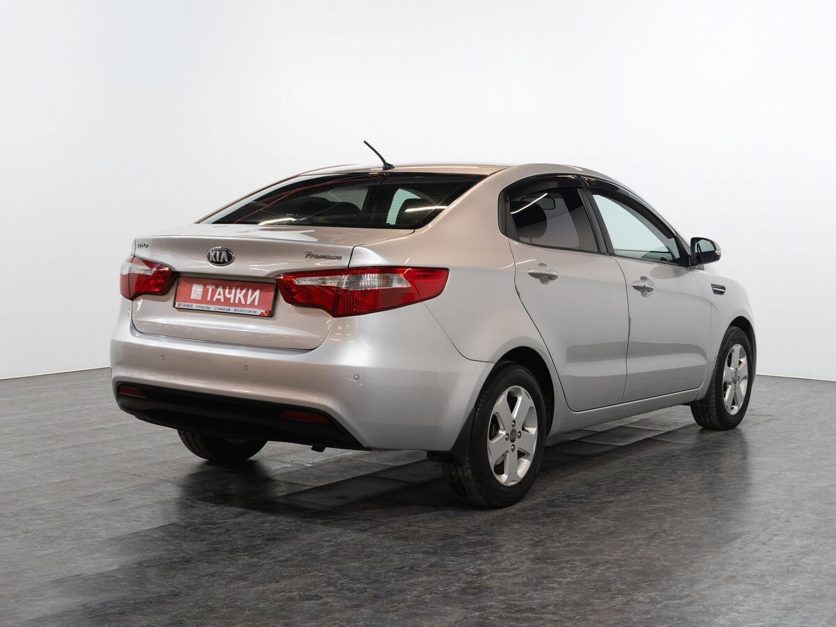 Kia Rio 2013 - фото автомобиля