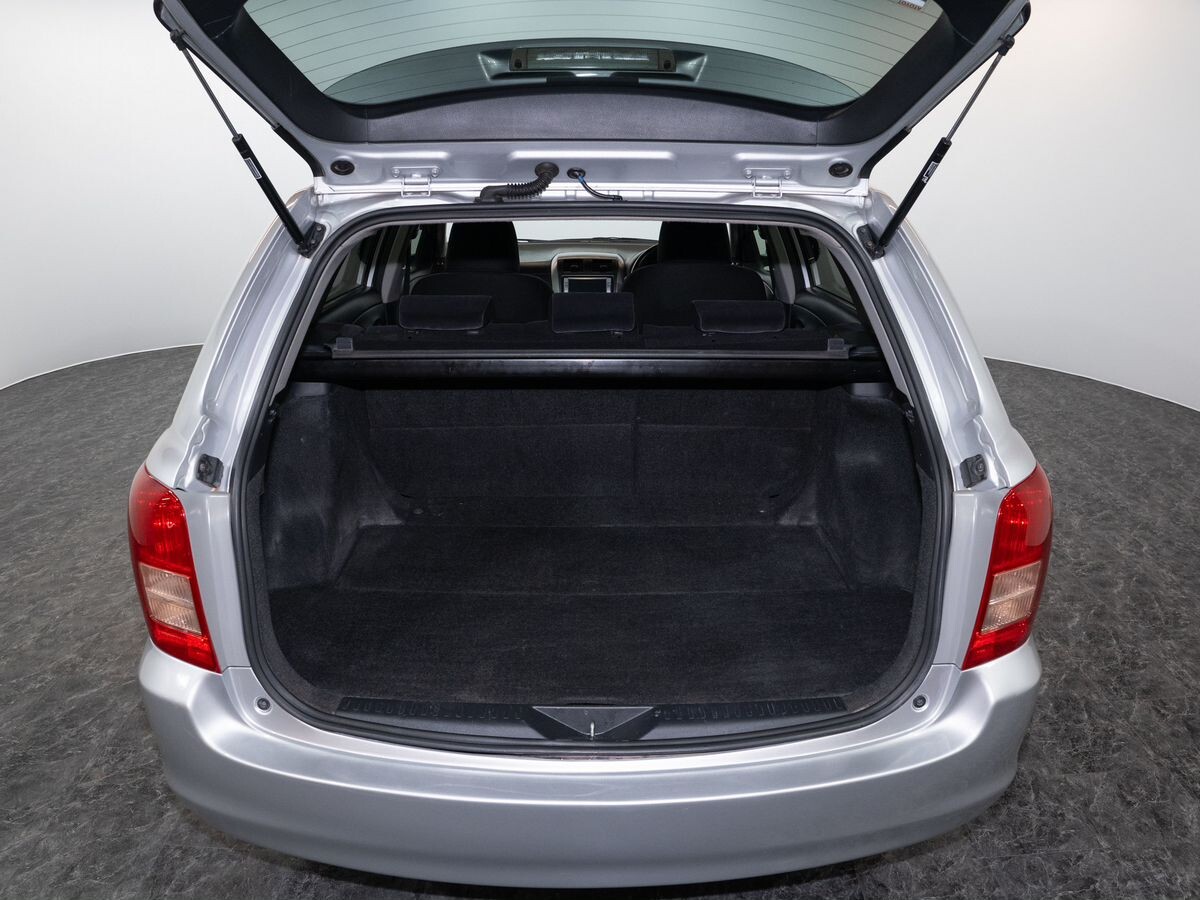 Toyota Corolla Fielder 2008 - фото автомобиля