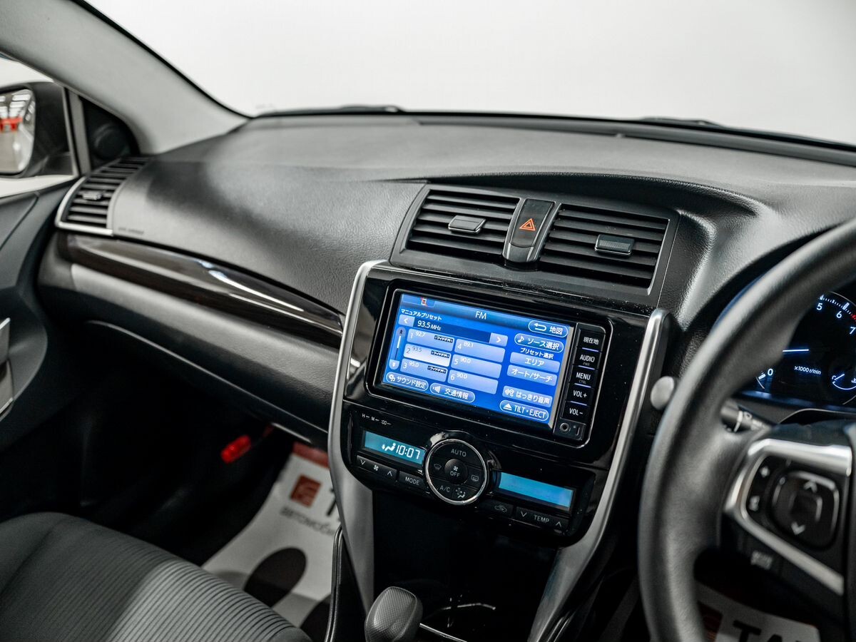 Toyota Allion 2017 - фото автомобиля