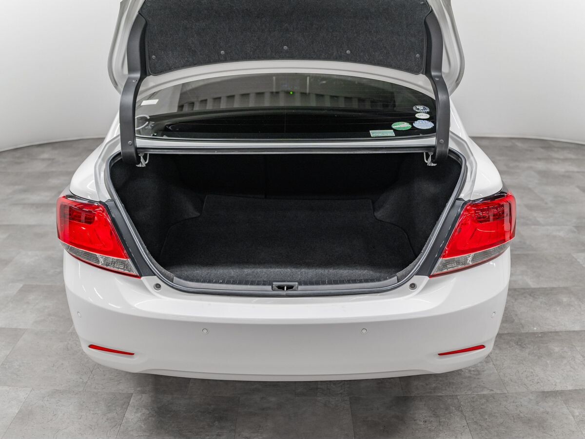 Toyota Allion 2017 - фото автомобиля