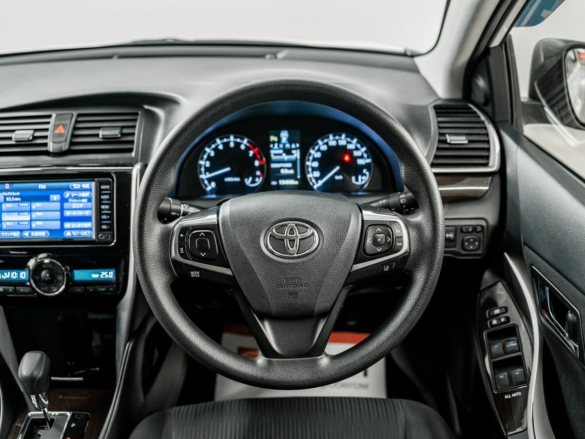 Toyota Allion 2017 - фото автомобиля
