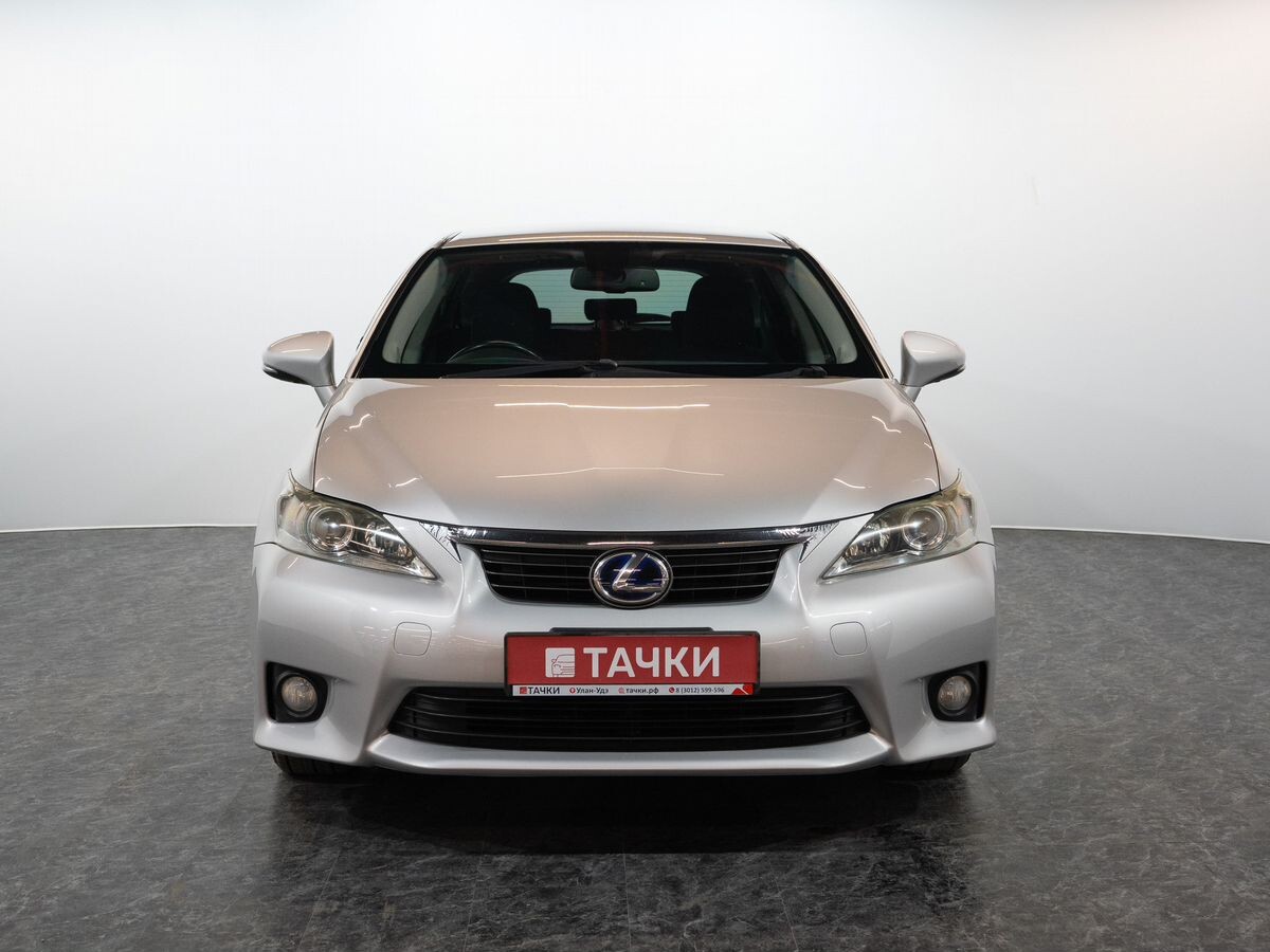 Lexus CT200h 2012 - фото автомобиля
