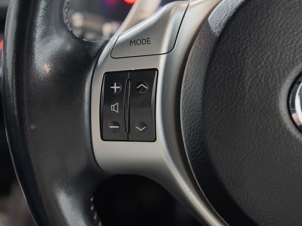 Lexus CT200h 2012 - фото автомобиля