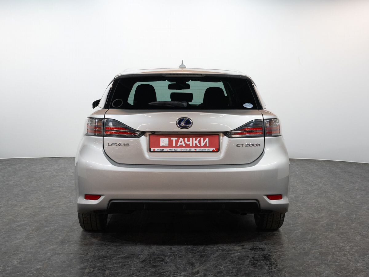 Lexus CT200h 2012 - фото автомобиля