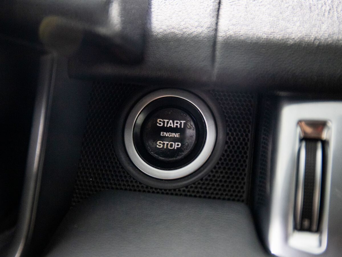 Land Rover Range Rover Sport 2015 - фото автомобиля