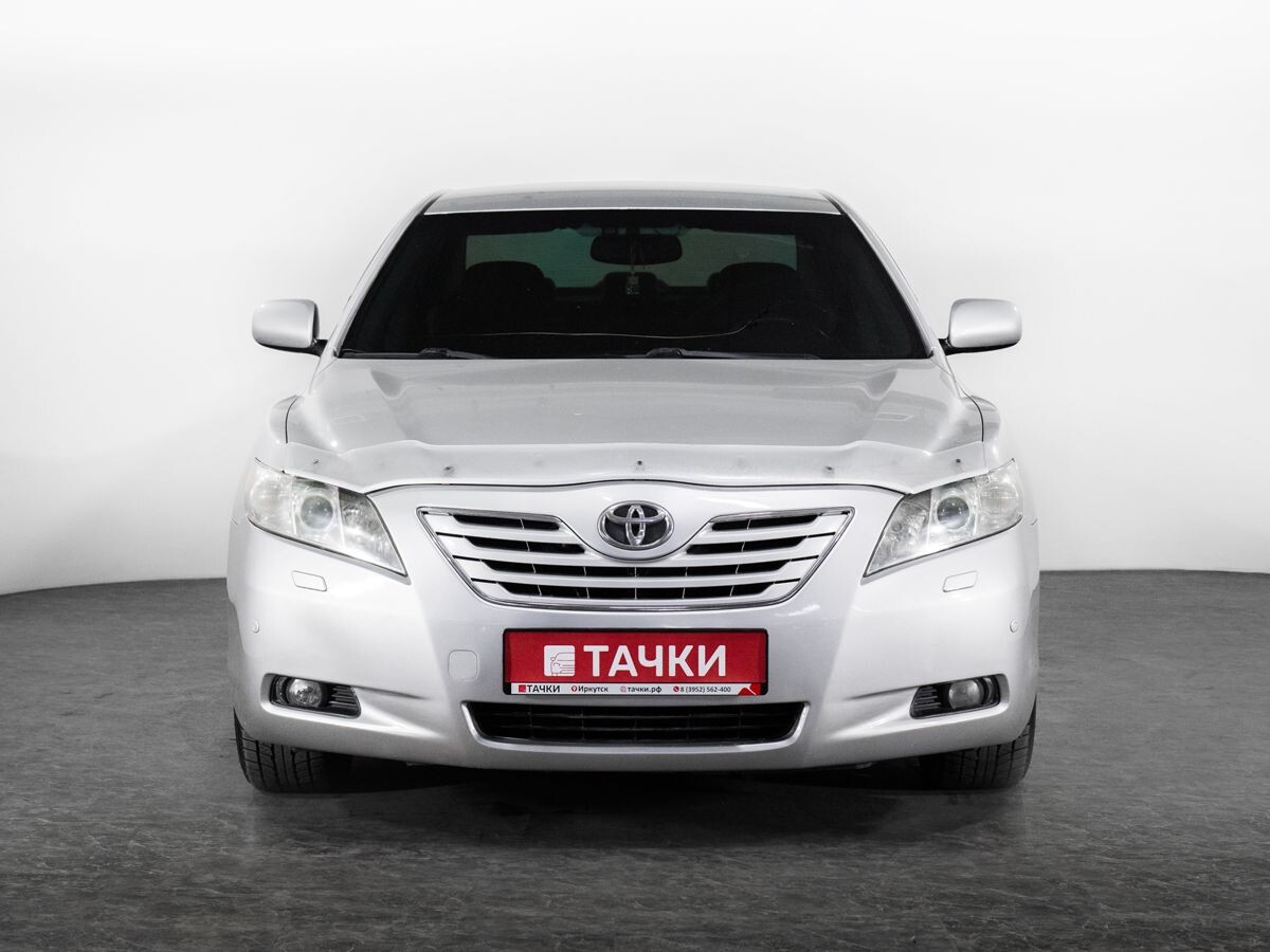 Toyota Camry 2008 - фото автомобиля